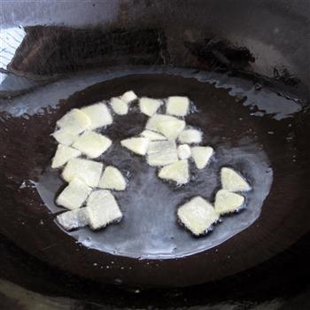 榨菜鸭翅汤怎么做，榨菜鸭翅汤怎么做好吃，榨菜鸭翅汤做法