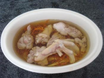 虫草花炖鸭怎么做，虫草花炖鸭怎么做好吃，虫草花炖鸭做法