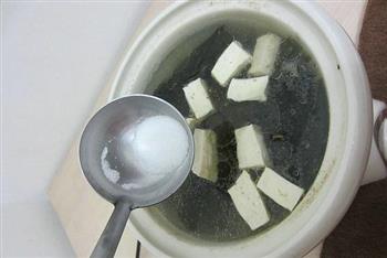 海带豆腐猪骨汤怎么做，海带豆腐猪骨汤怎么做好吃，海带豆腐猪骨汤做法