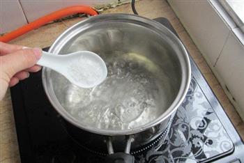 冰糖鸡蛋怎么做，冰糖鸡蛋怎么做好吃，冰糖鸡蛋做法