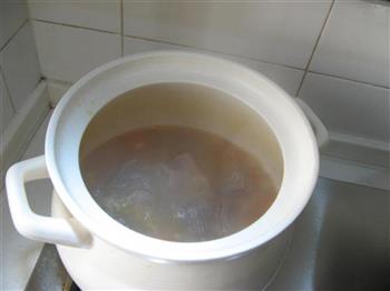 西红柿牛腩煲怎么做，西红柿牛腩煲怎么做好吃，西红柿牛腩煲做法