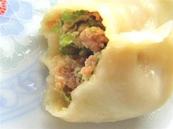 芹菜猪肉饺子怎么做，芹菜猪肉饺子怎么做好吃，芹菜猪肉饺子做法