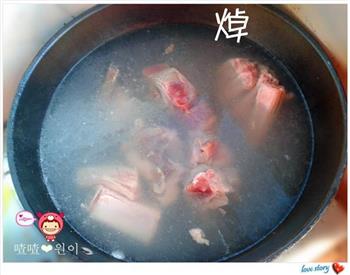 小白菜排骨酱汤怎么做，小白菜排骨酱汤怎么做好吃，小白菜排骨酱汤做法