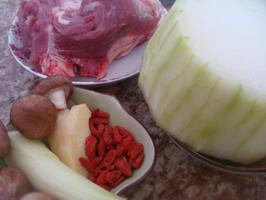 大棒骨冬瓜汤怎么做，大棒骨冬瓜汤怎么做好吃，大棒骨冬瓜汤做法