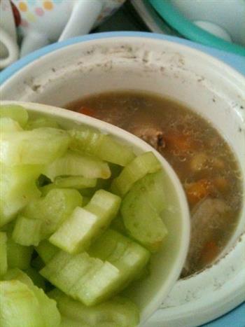 什豆凤爪汤怎么做，什豆凤爪汤怎么做好吃，什豆凤爪汤做法