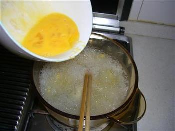 玉米蛋花汤怎么做，玉米蛋花汤怎么做好吃，玉米蛋花汤做法