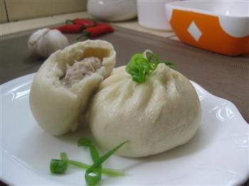 香葱鲜肉包怎么做，香葱鲜肉包怎么做好吃，香葱鲜肉包做法