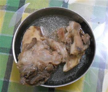 土茯苓毛桃煲猪骨怎么做，土茯苓毛桃煲猪骨怎么做好吃，土茯苓毛桃煲猪骨做法