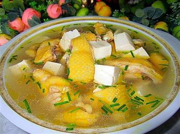 豆腐鸡汤怎么做，豆腐鸡汤怎么做好吃，豆腐鸡汤做法