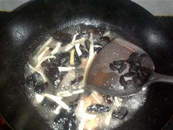 蒜海鲜汤怎么做，蒜海鲜汤怎么做好吃，蒜海鲜汤做法