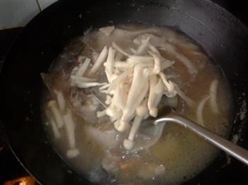 美味鲈鱼汤怎么做，美味鲈鱼汤怎么做好吃，美味鲈鱼汤做法