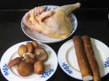 山药香菇草鸡汤怎么做，山药香菇草鸡汤怎么做好吃，山药香菇草鸡汤做法