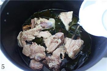 扭结海带排骨汤怎么做,扭结海带排骨汤怎么做好吃,扭结海带排骨汤做法 扭结海带排骨汤怎么做,扭结海带排骨汤怎么做好吃,扭结海带排骨汤做法