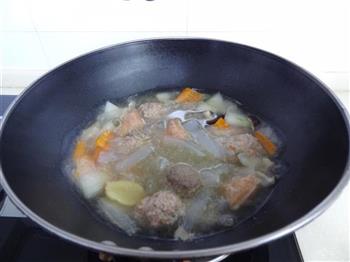 冬瓜粉皮肉丸汤怎么做，冬瓜粉皮肉丸汤怎么做好吃，冬瓜粉皮肉丸汤做法