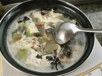 西瓜翠海米鸡蛋汤怎么做，西瓜翠海米鸡蛋汤怎么做好吃，西瓜翠海米鸡蛋汤做法