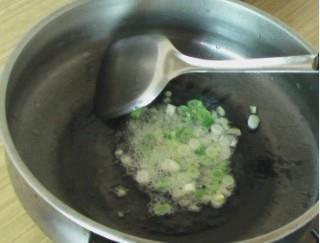 茄子彩带面怎么做，茄子彩带面怎么做好吃，茄子彩带面做法