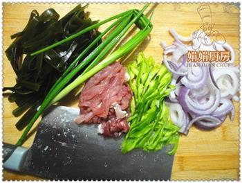家庭版炒面怎么做，家庭版炒面怎么做好吃，家庭版炒面做法