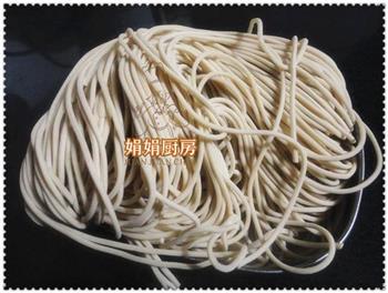 家庭版炒面怎么做，家庭版炒面怎么做好吃，家庭版炒面做法