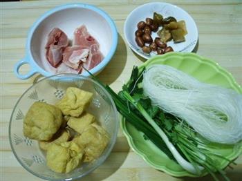 油豆泡粉丝鸡汤怎么做，油豆泡粉丝鸡汤怎么做好吃，油豆泡粉丝鸡汤做法