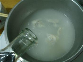 油豆泡粉丝鸡汤怎么做，油豆泡粉丝鸡汤怎么做好吃，油豆泡粉丝鸡汤做法