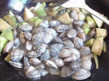 丝瓜海鲜汤怎么做，丝瓜海鲜汤怎么做好吃，丝瓜海鲜汤做法