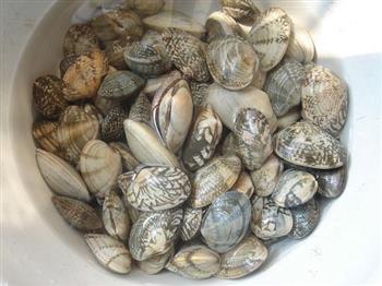 丝瓜海鲜汤怎么做，丝瓜海鲜汤怎么做好吃，丝瓜海鲜汤做法