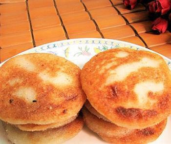 锅贴饼怎么做，锅贴饼怎么做好吃，锅贴饼做法