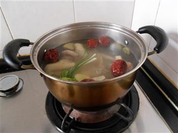 黄芪大枣鸽子汤怎么做，黄芪大枣鸽子汤怎么做好吃，黄芪大枣鸽子汤做法
