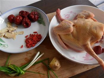 黄芪大枣鸽子汤怎么做，黄芪大枣鸽子汤怎么做好吃，黄芪大枣鸽子汤做法