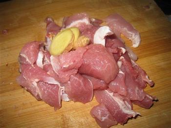松茸瘦肉汤怎么做，松茸瘦肉汤怎么做好吃，松茸瘦肉汤做法