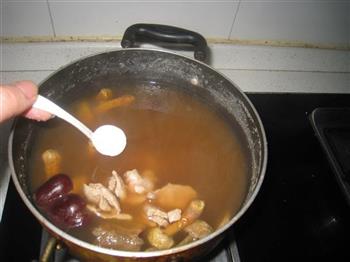 松茸瘦肉汤怎么做，松茸瘦肉汤怎么做好吃，松茸瘦肉汤做法