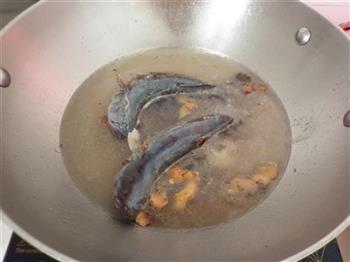 蟹虎炖嫩豆腐怎么做，蟹虎炖嫩豆腐怎么做好吃，蟹虎炖嫩豆腐做法