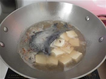 蟹虎炖嫩豆腐怎么做，蟹虎炖嫩豆腐怎么做好吃，蟹虎炖嫩豆腐做法