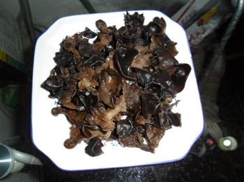 三鲜五色炒面怎么做，三鲜五色炒面怎么做好吃，三鲜五色炒面做法