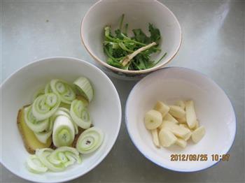 清炖鲳鱼汤怎么做，清炖鲳鱼汤怎么做好吃，清炖鲳鱼汤做法
