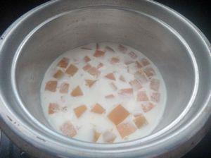 牛奶南瓜糖水怎么做，牛奶南瓜糖水怎么做好吃，牛奶南瓜糖水做法