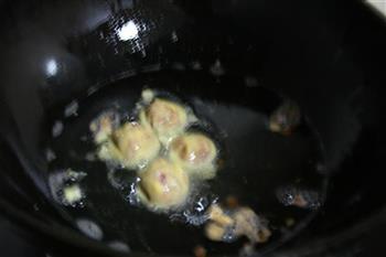酥炸山楂球怎么做，酥炸山楂球怎么做好吃，酥炸山楂球做法