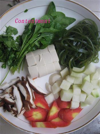 鸡腿菜汤怎么做，鸡腿菜汤怎么做好吃，鸡腿菜汤做法