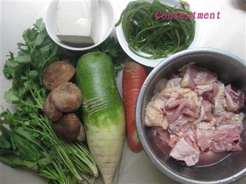 鸡腿菜汤怎么做，鸡腿菜汤怎么做好吃，鸡腿菜汤做法
