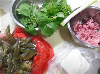 苋菜虾仁馄饨怎么做，苋菜虾仁馄饨怎么做好吃，苋菜虾仁馄饨做法