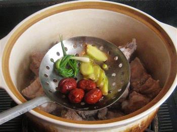 山药红枣煲排骨怎么做，山药红枣煲排骨怎么做好吃，山药红枣煲排骨做法