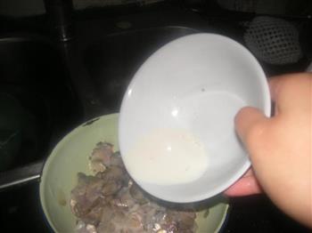 炸鱼鳞怎么做，炸鱼鳞怎么做好吃，炸鱼鳞做法