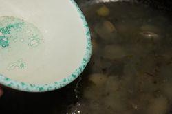 花蛤雪菜汤怎么做，花蛤雪菜汤怎么做好吃，花蛤雪菜汤做法