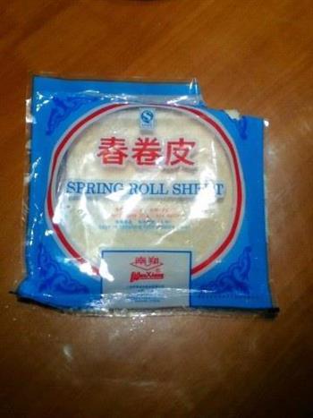 猪肉芹菜春卷怎么做，猪肉芹菜春卷怎么做好吃，猪肉芹菜春卷做法