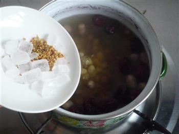 花生黄豆红枣汤怎么做，花生黄豆红枣汤怎么做好吃，花生黄豆红枣汤做法