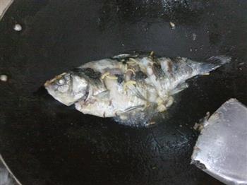 鲫鱼苦瓜肉丸汤怎么做，鲫鱼苦瓜肉丸汤怎么做好吃，鲫鱼苦瓜肉丸汤做法