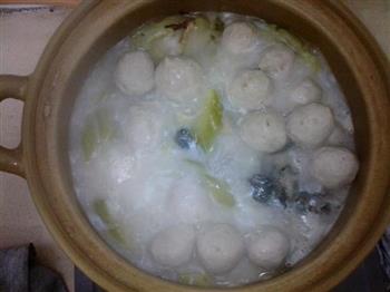 鲫鱼苦瓜肉丸汤怎么做，鲫鱼苦瓜肉丸汤怎么做好吃，鲫鱼苦瓜肉丸汤做法