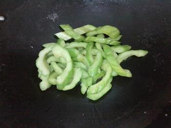 鲫鱼苦瓜肉丸汤怎么做，鲫鱼苦瓜肉丸汤怎么做好吃，鲫鱼苦瓜肉丸汤做法