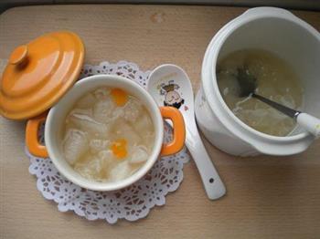 雪梨银耳糖水怎么做，雪梨银耳糖水怎么做好吃，雪梨银耳糖水做法