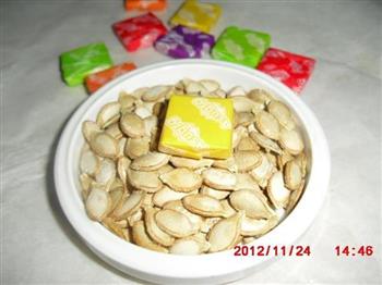 咸香南瓜子怎么做，咸香南瓜子怎么做好吃，咸香南瓜子做法